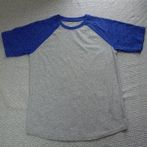 Wonder Nation size 10/12 Short Sleeve Raglan T-shirt (Blue Gray)